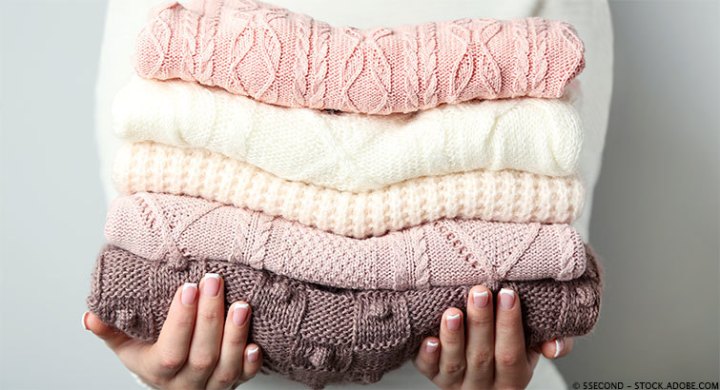 PSA: You Can Get A Cashmere Sweater For $100 Or Less At&nbsp;Nordstrom