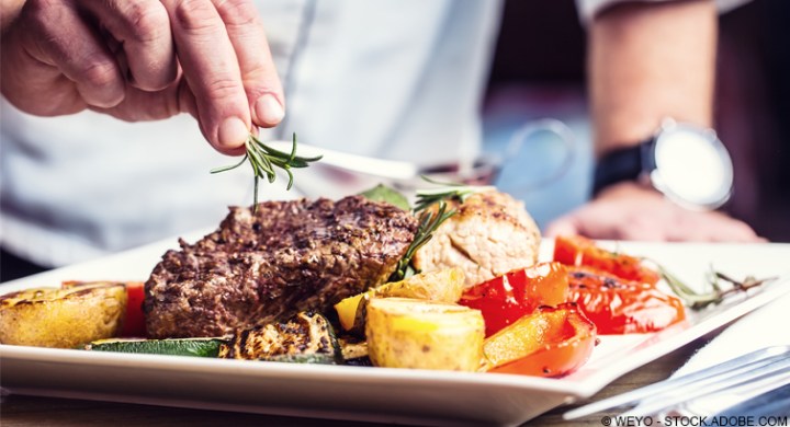 Amazon Shoppers Are Obsessed With This Sous Vide For Cooking Restaurant-Quality Steaks At&nbsp;Home